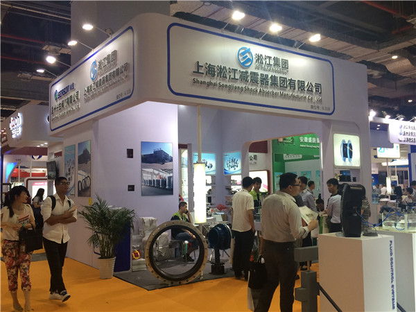 橡膠接頭廠家參加上海國際泵管閥展覽會現(xiàn)場