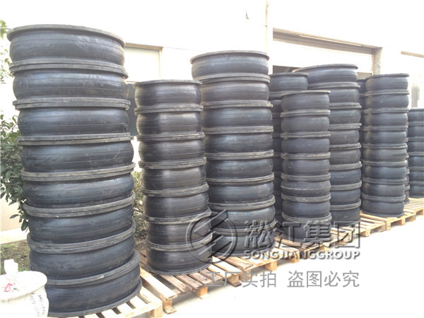 蘇州熱鍍鋅法蘭橡膠接頭，吳中區(qū)法蘭橡膠接頭，市政污水處理法蘭橡膠接頭
