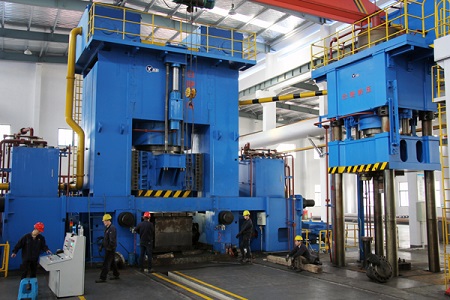 14500噸多向模鍛液壓機(jī)橡膠接頭 14500噸多向模鍛液壓機(jī)橡膠接頭